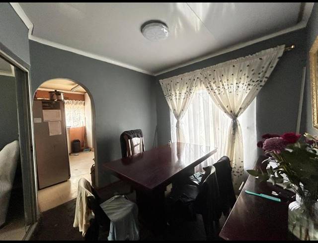 3 BEDROOM HOUSE FOR SALE IN BAKERTON